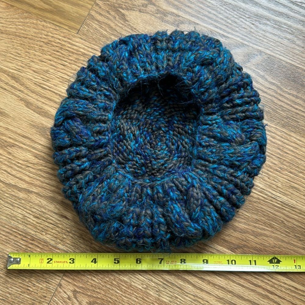 Blue Burret  - Picture 4 of 5